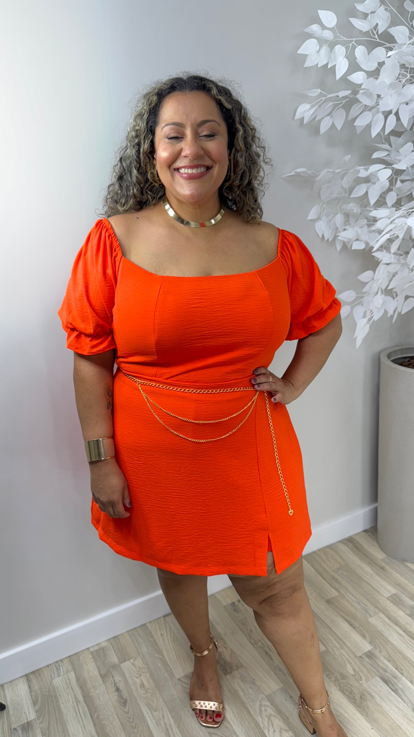 Conjunto Feminino Plus Size de Cropped e Short Saia - Karla